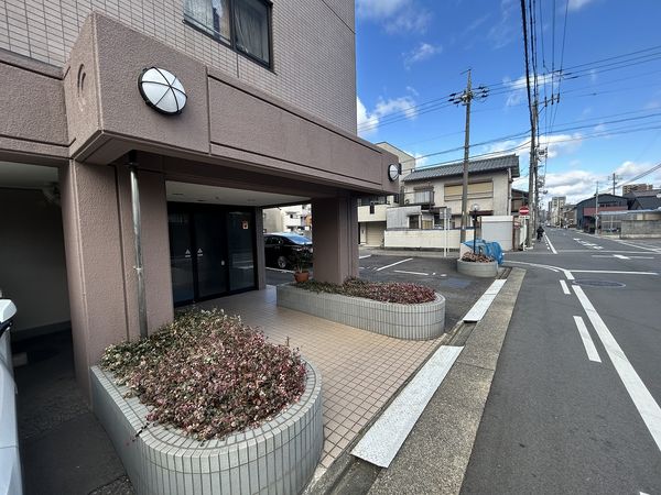 メイツ千種青柳 エントランス メイツ千種青柳 エントランス