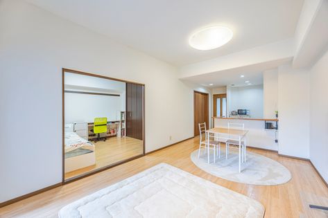 ユーハウス新栄東館 リビング