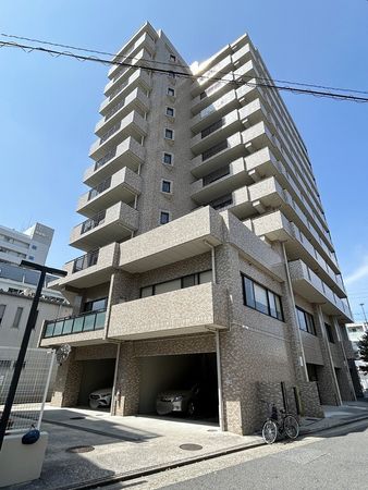 ロイヤルシャトー白壁 外観 ロイヤルシャトー白壁 外観