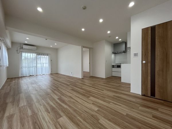 三旺マンション南明 リビング 三旺マンション南明 リビング