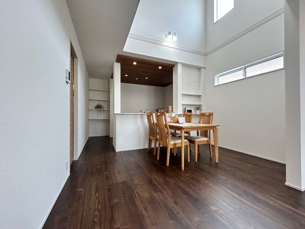 東区八田3丁目新築戸建1号棟 リビング