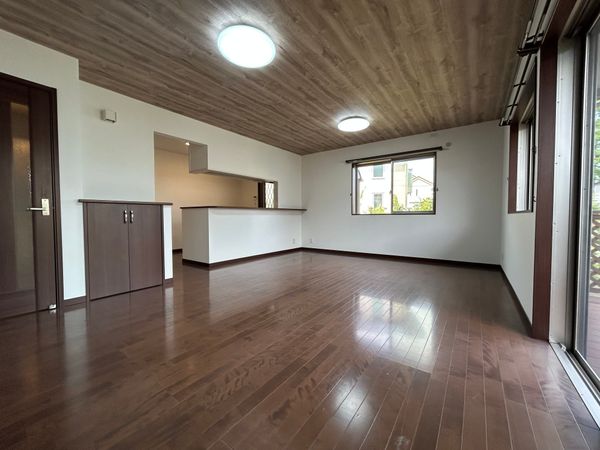 新宮町杜の宮3丁目 戸建 リビング