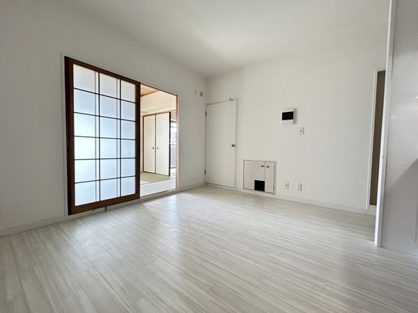 エバーライフ箱崎第2 室内