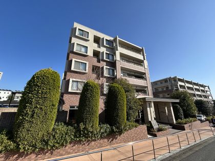 エバーライフヒルズ名島 B棟 外観