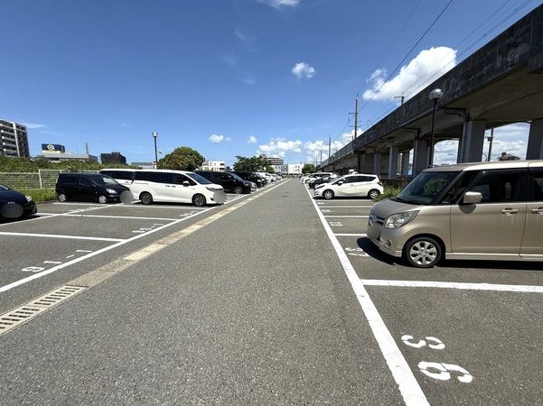 ファーネスト箱崎公園 駐車場 ファーネスト箱崎公園 駐車場
