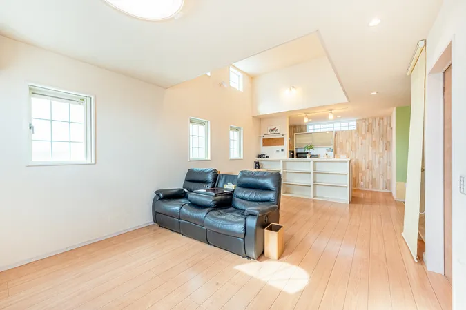 ※家具・その他調度品は売買代金には含まれません。