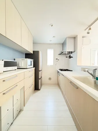 ※家具・その他調度品は売買代金には含まれません。