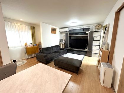 春日市宝町四丁目戸建 リビング