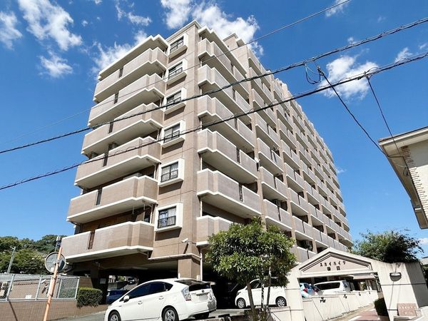 スカイハイツ春日 1番館 外観 スカイハイツ春日 1番館 外観