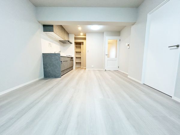 アムール春日公園 リビング リビング