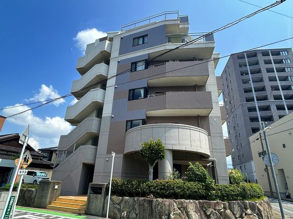 エスポワールアンヴィット春日原 外観