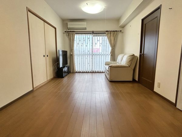 ヴィルヌーブ春日原 リビング