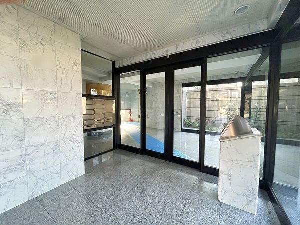 サングレート春日原 エントランス エントランス