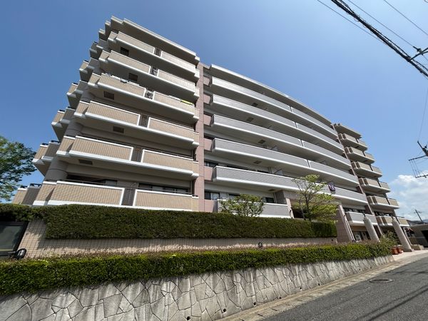 アーサー春日パラシオ 外観