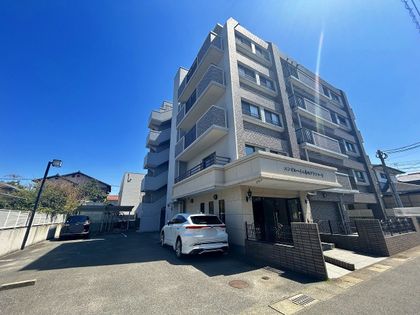 エンゼルハイム春日グランコート 外観