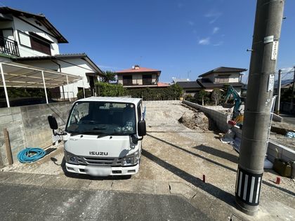 博多区東月隈五丁目 戸建一号棟 前面道路含む外観 前面道路含む外観