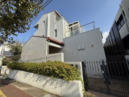 中央区平和三丁目 戸建 外観