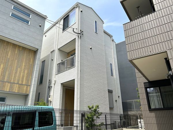 中央区平尾三丁目戸建 3号棟 外観