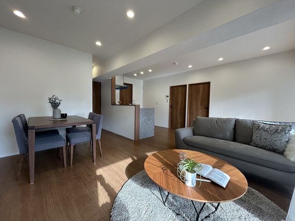 朝日プラザ西公園 リビング 朝日プラザ西公園 リビング