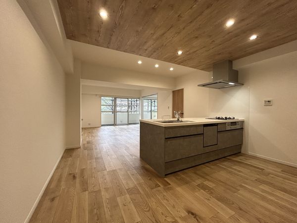 古河平丘台マンション リビング