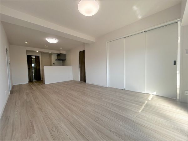 エバーライフ桜坂 リビング リビング