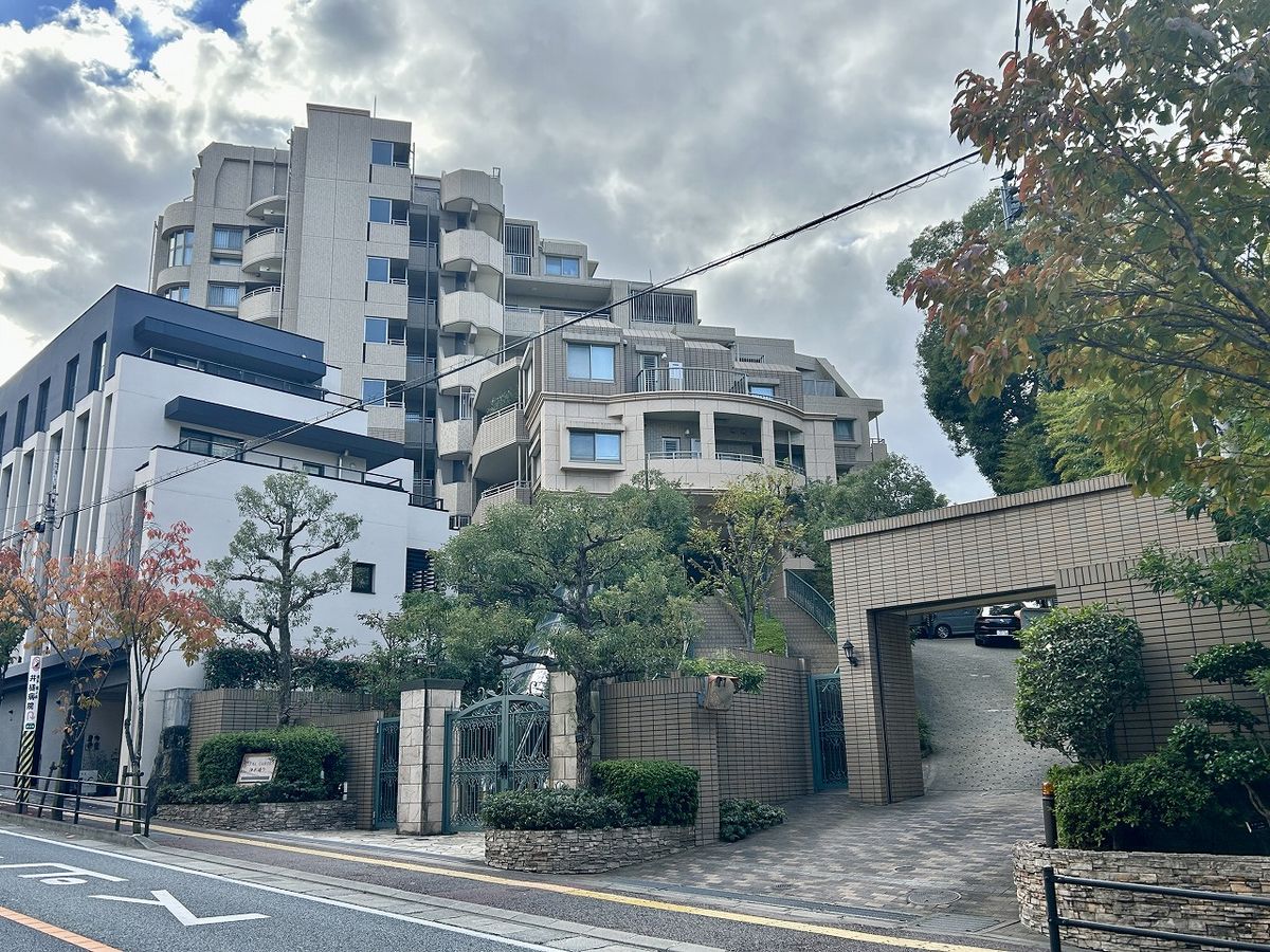 JGMロイヤルガーデン浄水通り 外観 外観