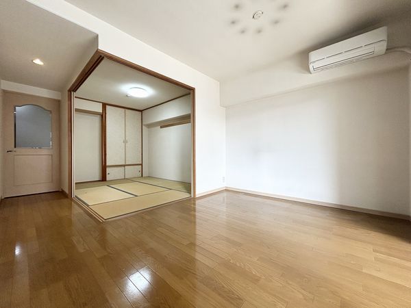 アドリーム天神 リビング