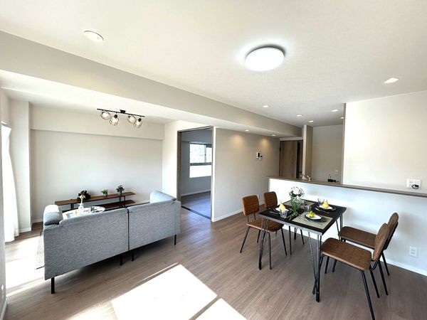 赤坂ハウス リビング