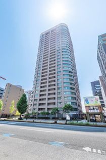 コアマンション大手門タワー 外観