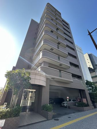 ロイヤルアーク大濠公園 外観