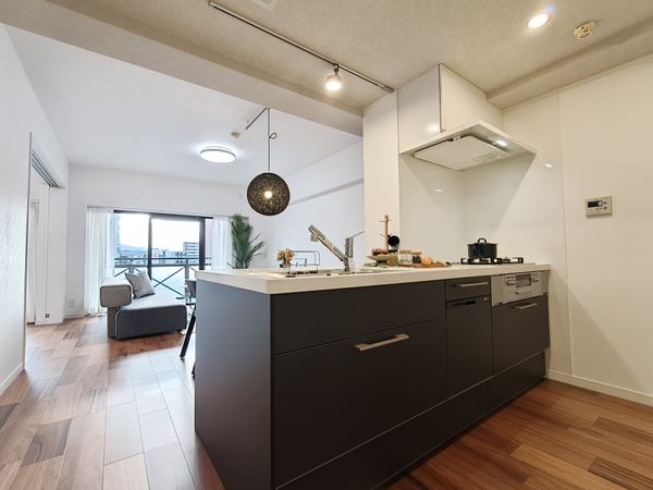 アンピール百年橋 リビング