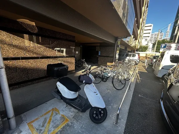 バイク置場
