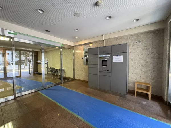 エントランス、宅配ボックス