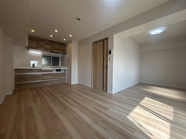 エクレール愛宕 リビング リビング