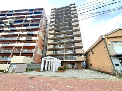 メヌエット前原駅前 外観