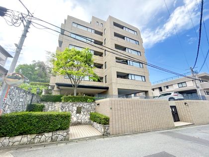 エイルヴィラ山荘通り 外観