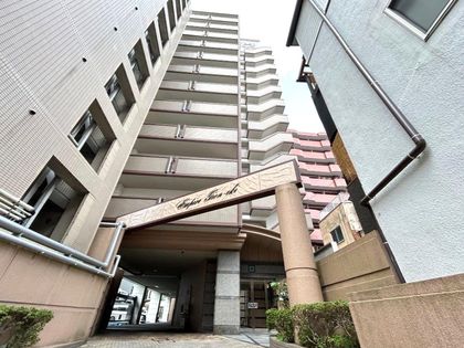 アンピール祇園駅 外観