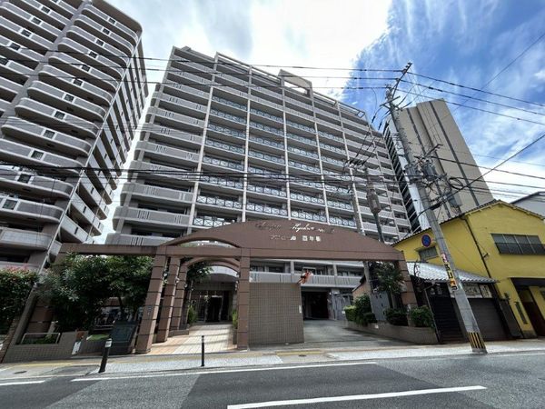 アンピール百年橋 外観 アンピール百年橋 外観