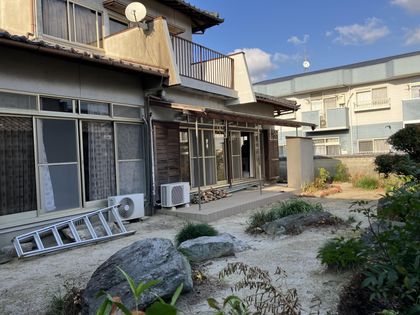 田村七丁目古家付土地 土地写真