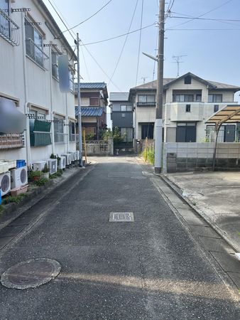 飯倉3丁目 1号地 前面道路含む外観