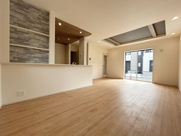 飯倉4丁目新築戸建 リビング
