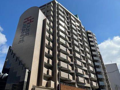 ハウスユマニテ大橋 α館 外観