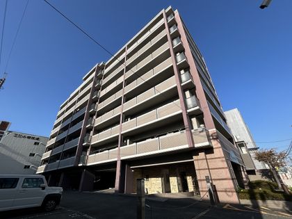 アンピール博多駅 外観