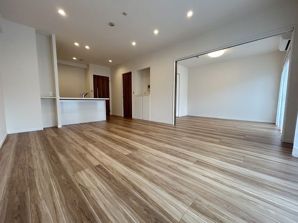 アンピール博多駅 リビング