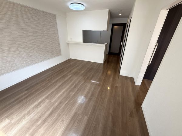 モントーレラコルタユニバ通り リビング モントーレラコルタユニバ通り リビング