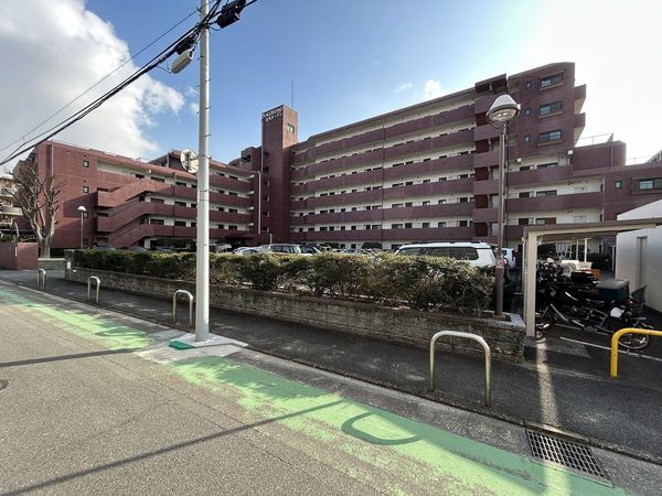 ライオンズマンション室見ガーデン 外観