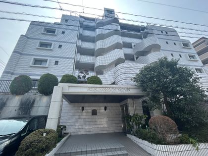 ロイヤルマンション西新 外観