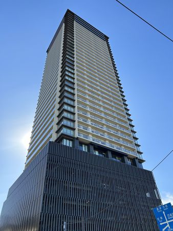 Brillia Tower西新・PRALIVA 外観