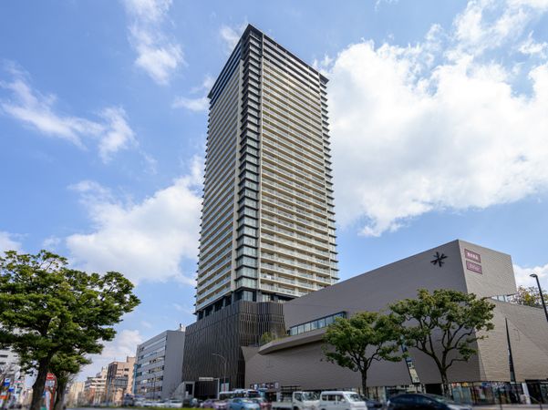 Brillia Tower西新・PRALIVA 外観