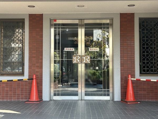 ロマネスク飯倉 エントランス